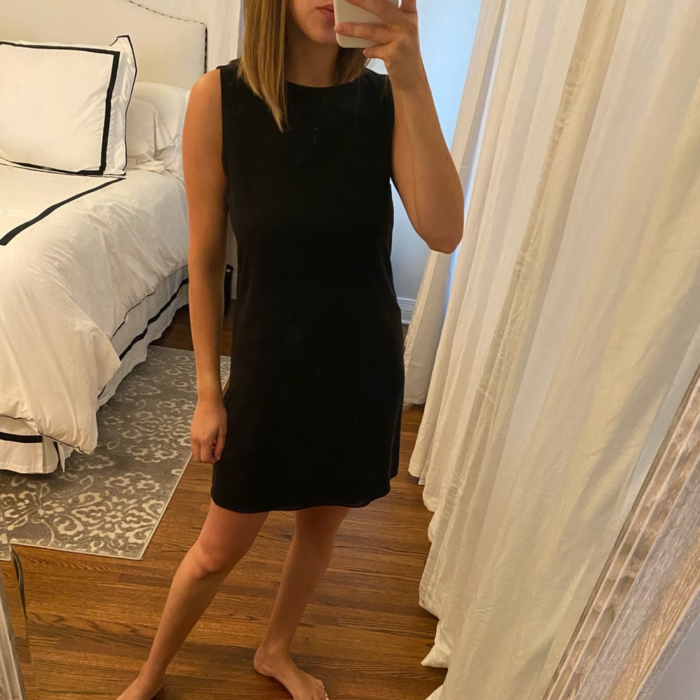 Alice + Olivia open back shift dress